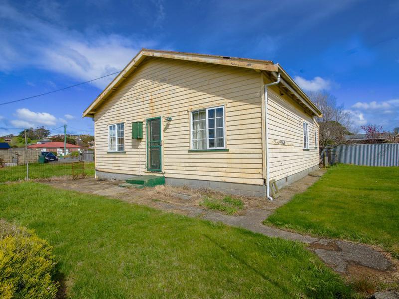 54 Tarleton Street, East Devonport, TAS 7310