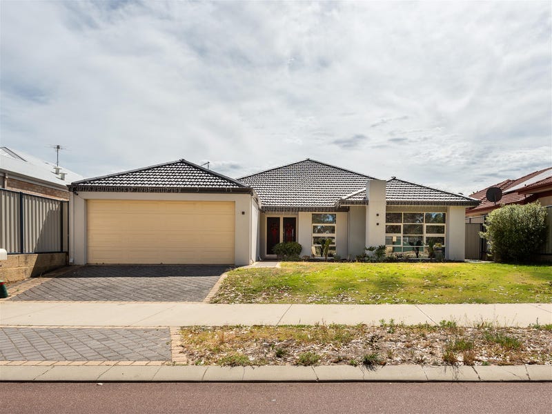 165 Pebble Beach Boulevard, Meadow Springs, WA 6210