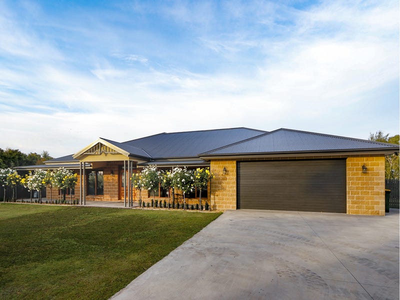 14 Millicent Court, Sale, VIC 3850