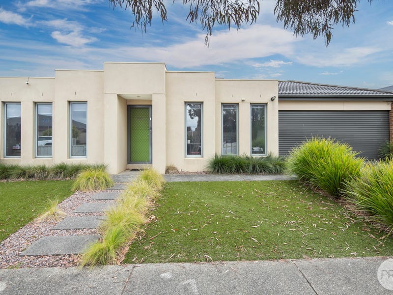 22 Ascot Gardens Drive, Vic 3356 House for Sale