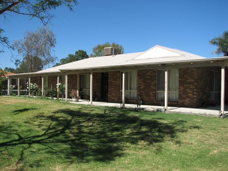 32 Briggs Road, Byford, WA 6122 Property Details