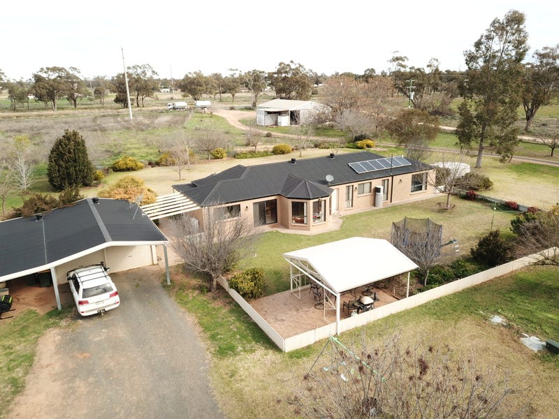 'Connemara' 3648 Mitchell Highway, Narromine, NSW 2821 Property Details
