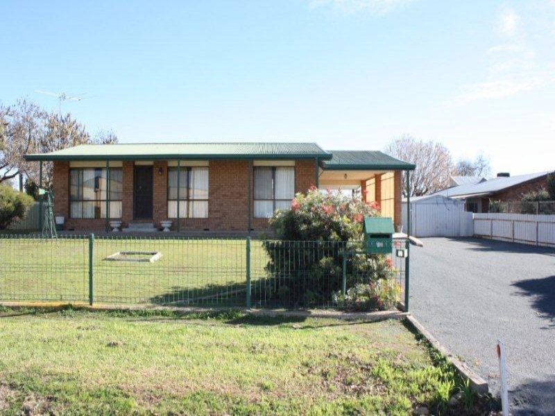 69 Whitehead Street, Corowa, NSW 2646 Property Details