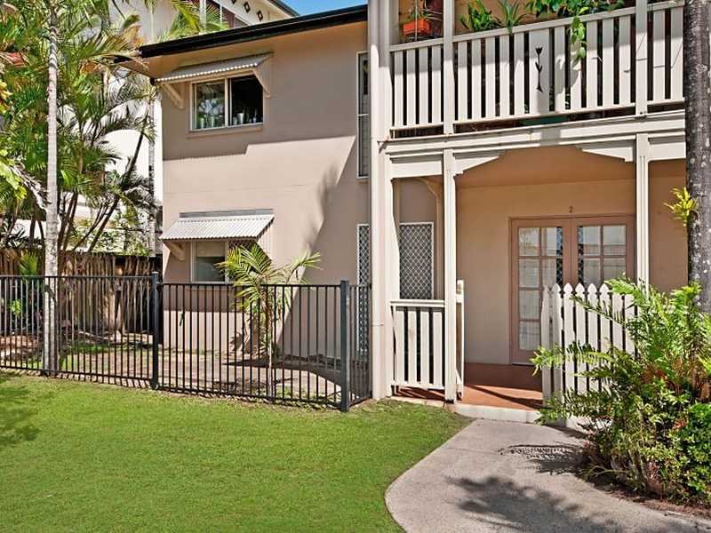 2/176 Spence Street, Bungalow, Qld 4870 - Property Details