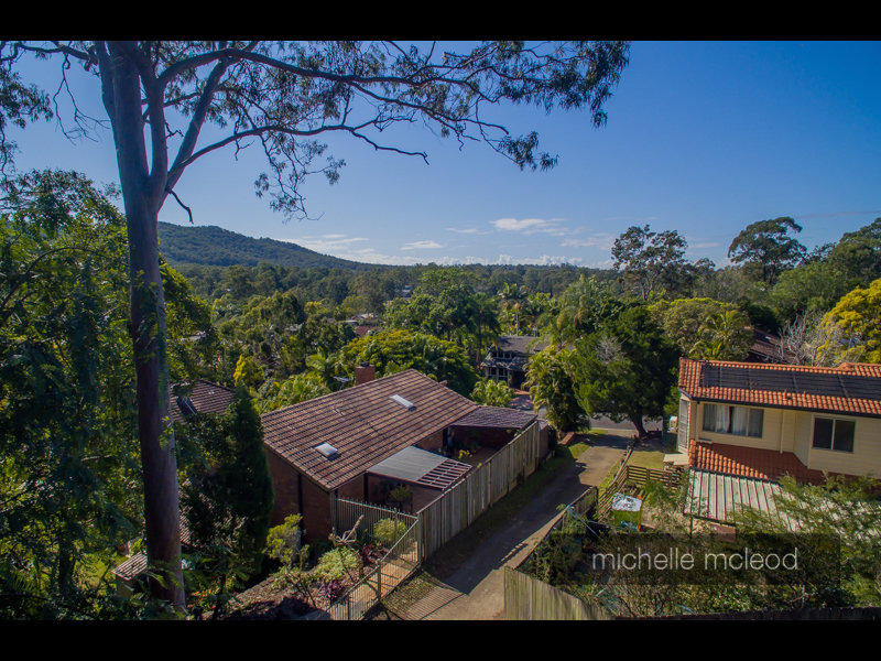 31 Morningview Street, Chapel Hill, QLD