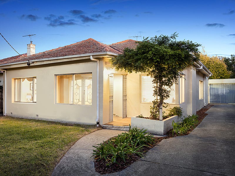 28 Lyons Street, Carnegie, Vic 3163 Property Details