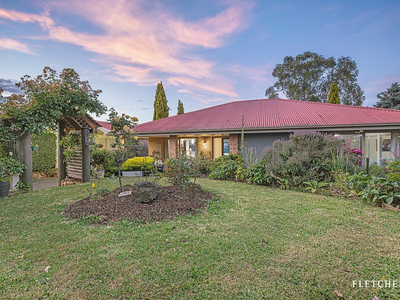 39 David Hill Road, Monbulk, Vic 3793 Property Details
