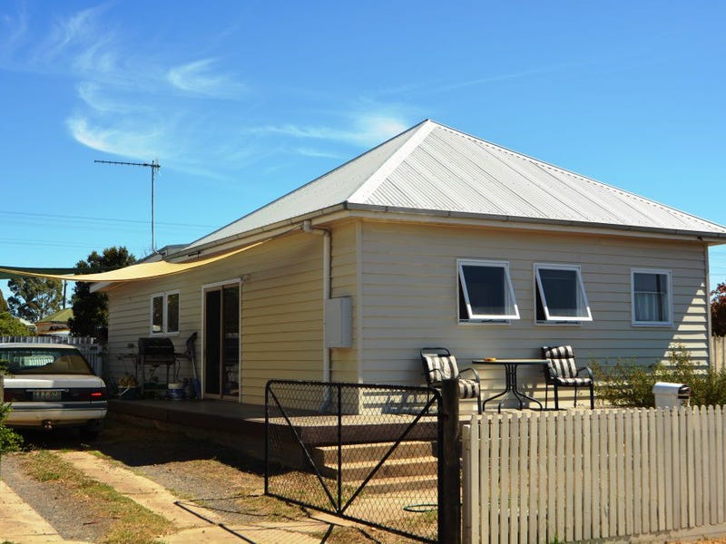 26 Napier Street, Stawell, Vic 3380 Property Details
