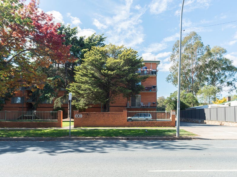 9/74 Collett Street, Queanbeyan, NSW 2620