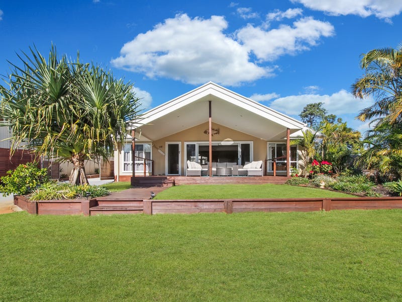 Houses for Sale in Bribie Island Greater Region, QLD (+1 location) Pg