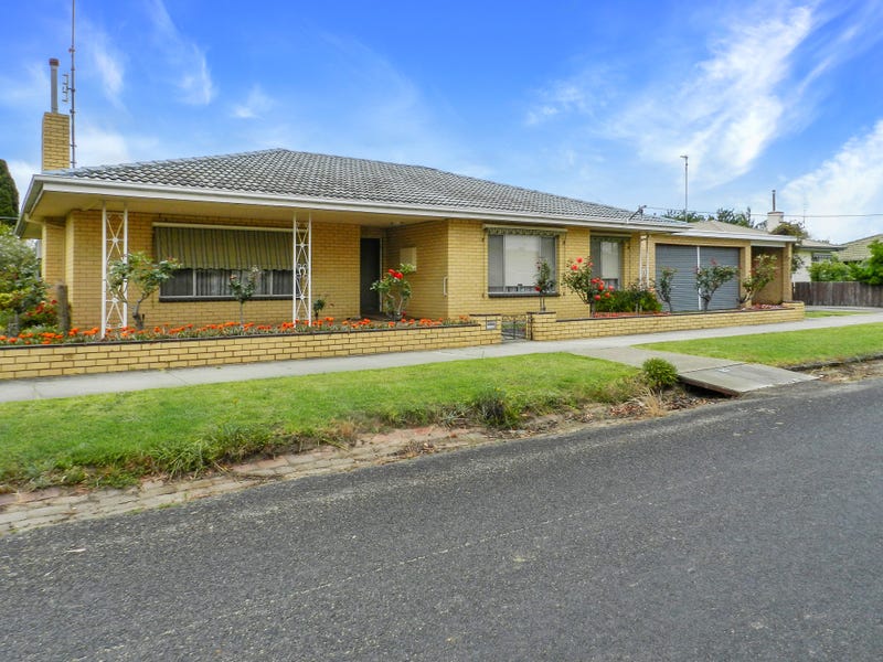 33 Grant Street, Bairnsdale, Vic 3875 Property Details