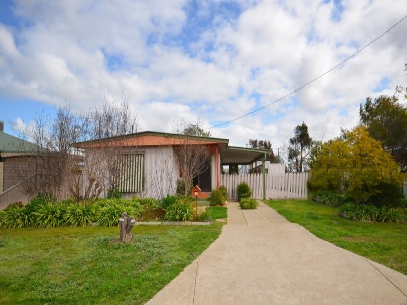 41 Crossen St, Echuca, Vic 3564 Property Details