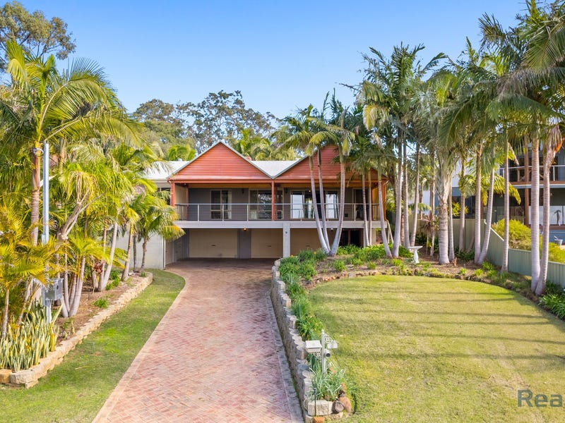 6 Sunview Rise, Bouvard, WA 6211 Property Details