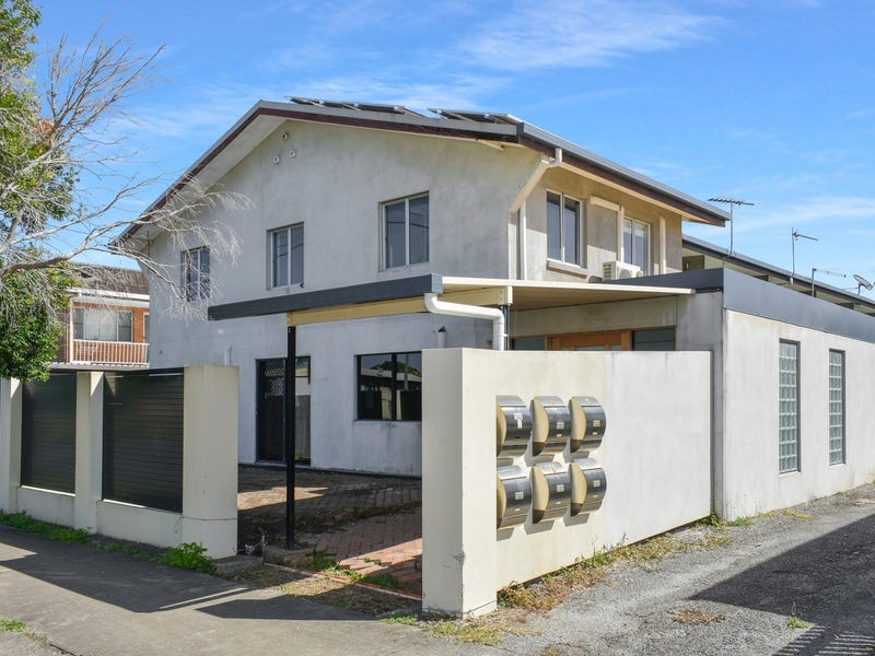 1/62 Carlyle Street, Mackay, Qld 4740 Property Details
