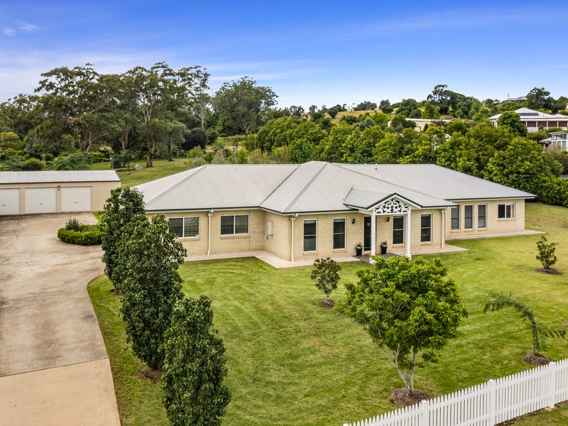 10 Beaumont Avenue, Cawdor, Qld 4352 House for Sale