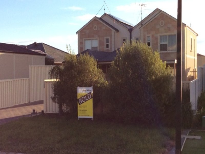 83a Gilmore Crescent, Wallaroo, SA 5556 Property Details