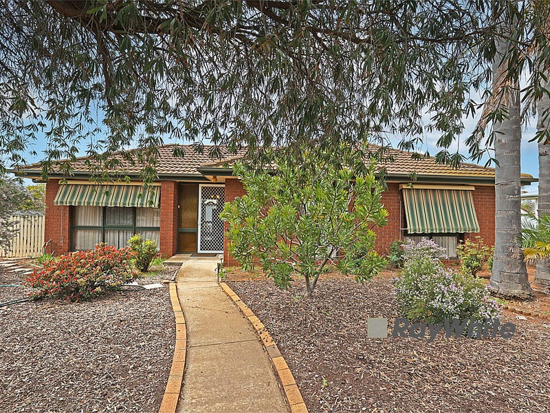 21 Martin Avenue, Ouyen, Vic 3490 Property Details