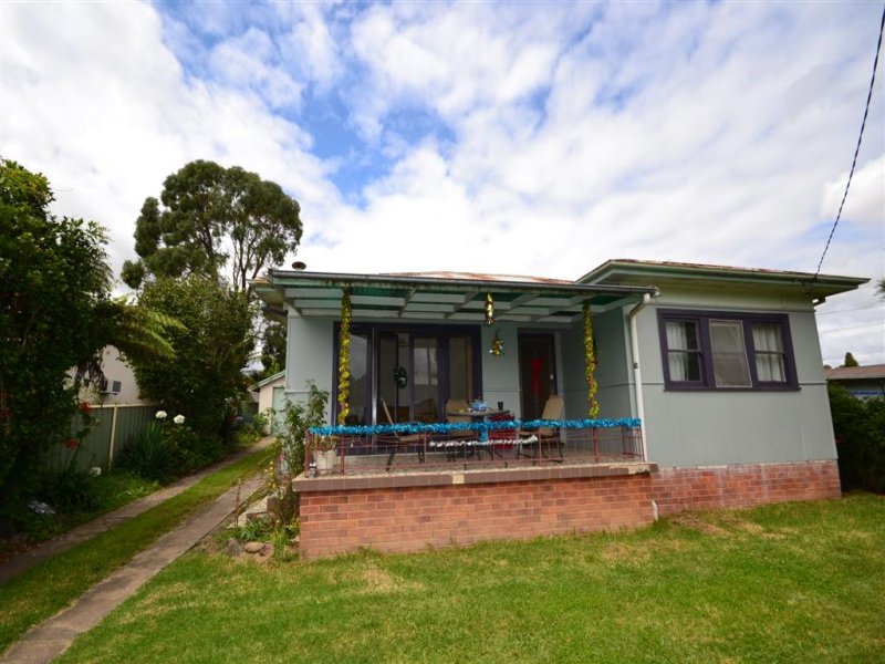 2 Ernest Street, Nowra, NSW 2541 Property Details