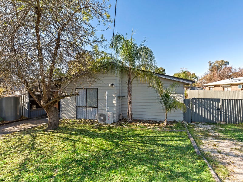 1A Smalley Street, California Gully, VIC 3556