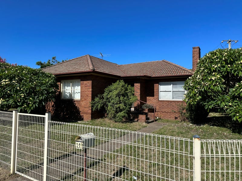 198 Fullerton Street, Stockton, NSW 2295
