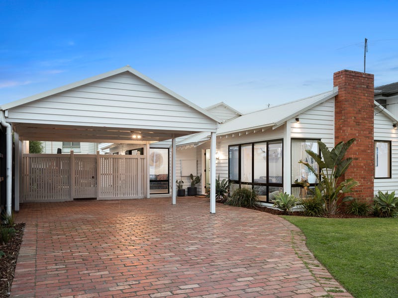 4 Bedroom Houses for Sale in Cheltenham, VIC 3192 (+1 location