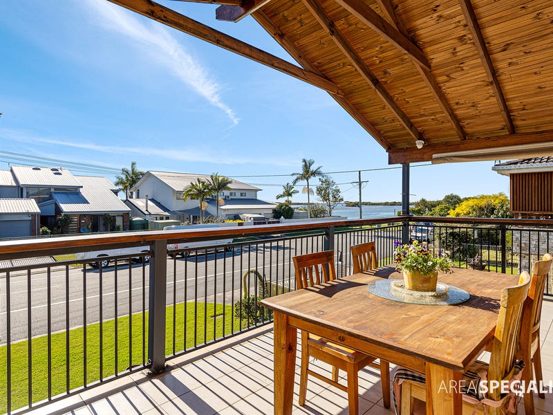 33 Esplanade, Jacobs Well, QLD 4208