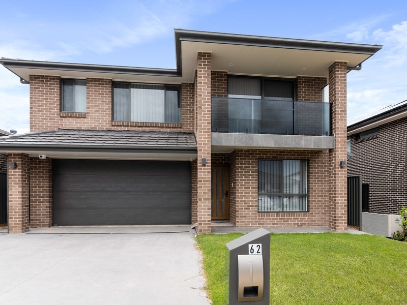 62 Fieldhouse circuit, Campbelltown, NSW 2560 House for Sale