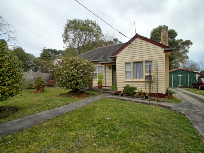 16 Ryland Avenue, Croydon, Vic 3136