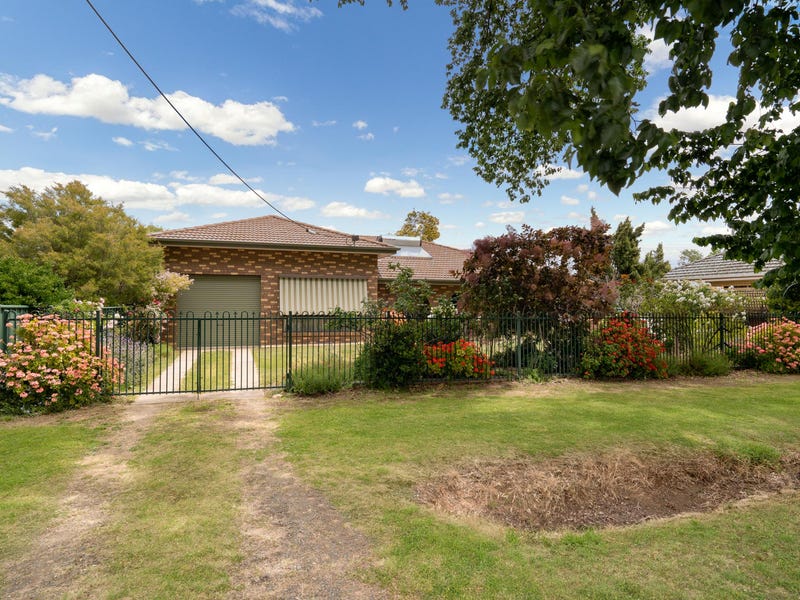 42 Cardwell Street, Elmore, Vic 3558 Property Details