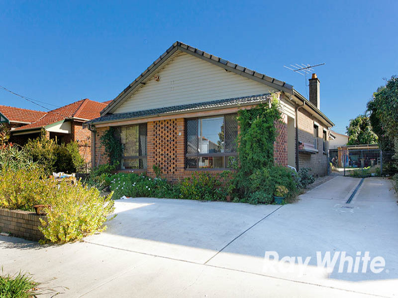 32 Glenfarne Street, Bexley, NSW 2207 Property Details