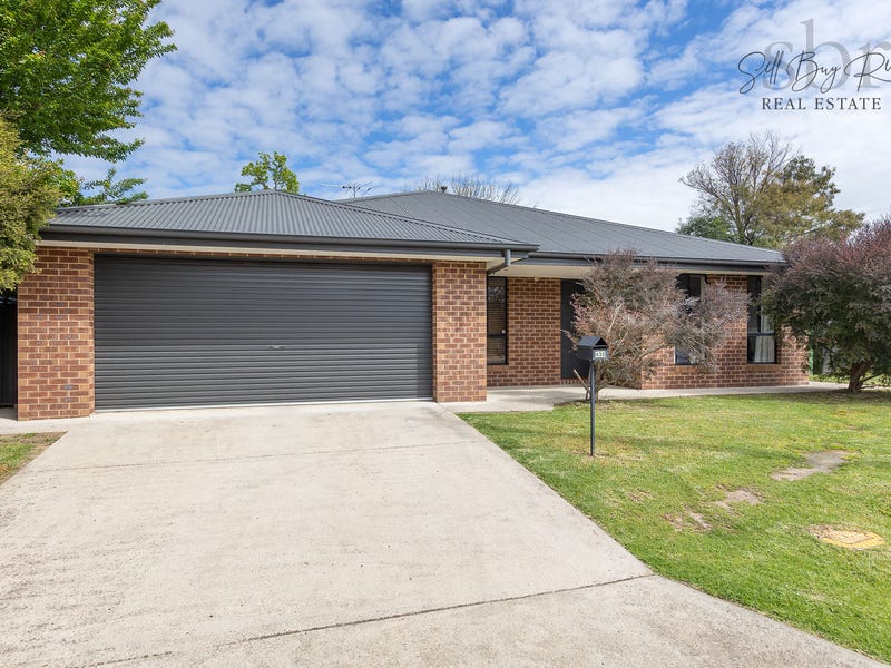 2/449 MCDONALD ROAD, Lavington, NSW 2641 Property Details