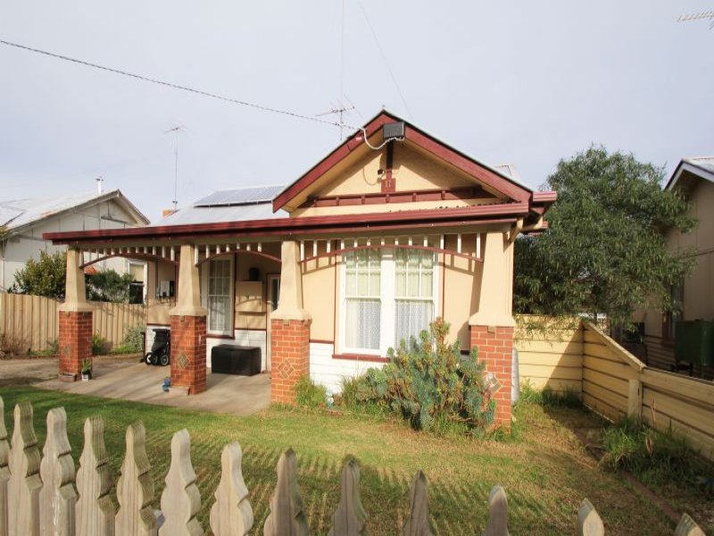 17 Young Street, Leongatha, VIC 3953