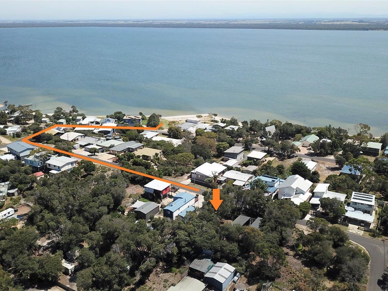 18 Pelican Street, Loch Sport, VIC 3851