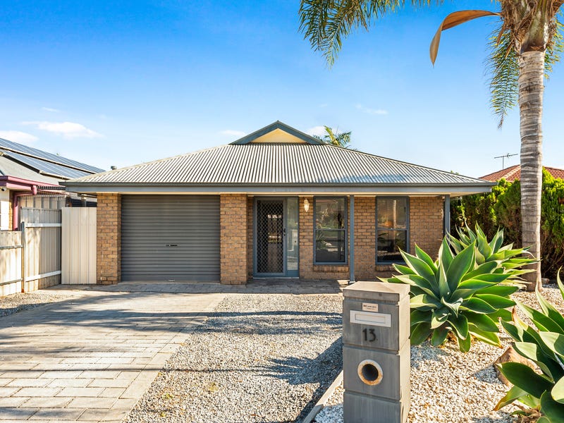 13 Shoalwater Close Seaford Rise SA 5169 realestate .au