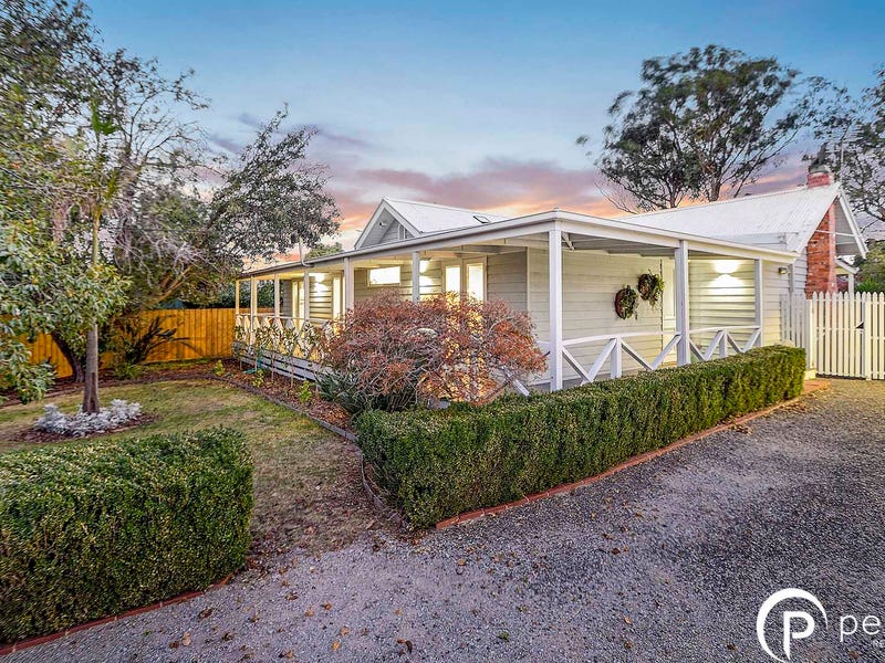 3 Drury Street, Beaconsfield, Vic 3807 House for Sale