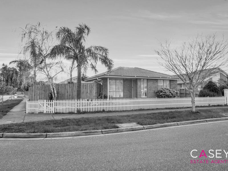 20 The Parkway, Hampton Park, VIC 3976