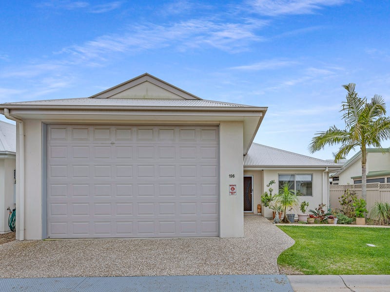 Palm Lake Resort Hervey Bay Retirement Living at 2567 PialbaBurrum