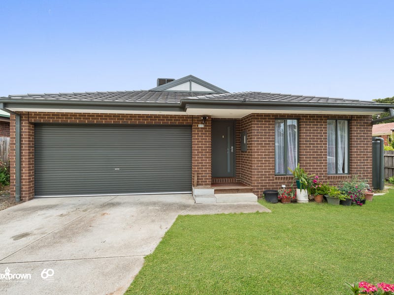 111 Cave Hill Road, Lilydale, VIC 3140