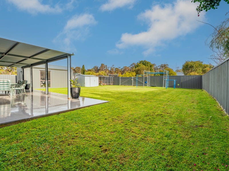 40 BRAZIER STREET, Denmark, WA 6333 Property Details