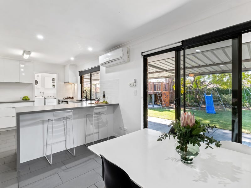 379 Morrison Road, Swan View, WA 6056