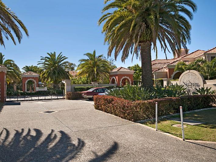 23/7 Elliott Street, Surfers Paradise, QLD 4217