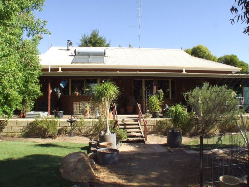 5497 Great Southern Highway (Gwambygine), York, WA 6302 Property Details