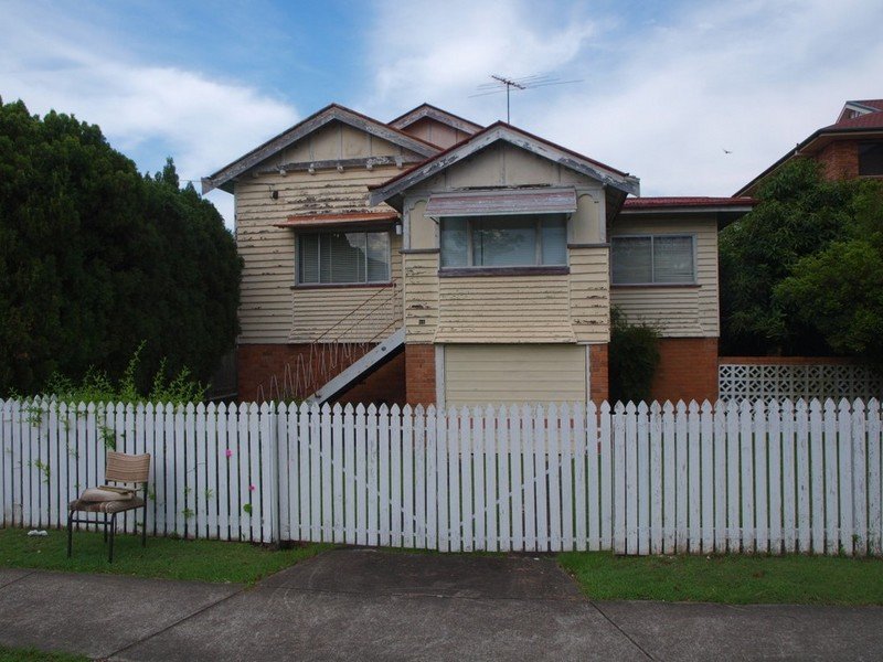 66 Earl Street, Greenslopes, Qld 4120 Property Details