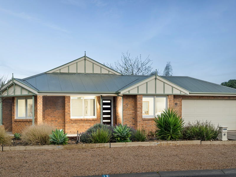 Real Estate & Property for Sale in Truganina, VIC 3029 (+3 locations