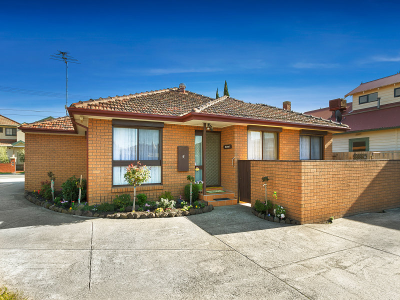 5/228 Reynard Street, Coburg, Vic 3058 Property Details