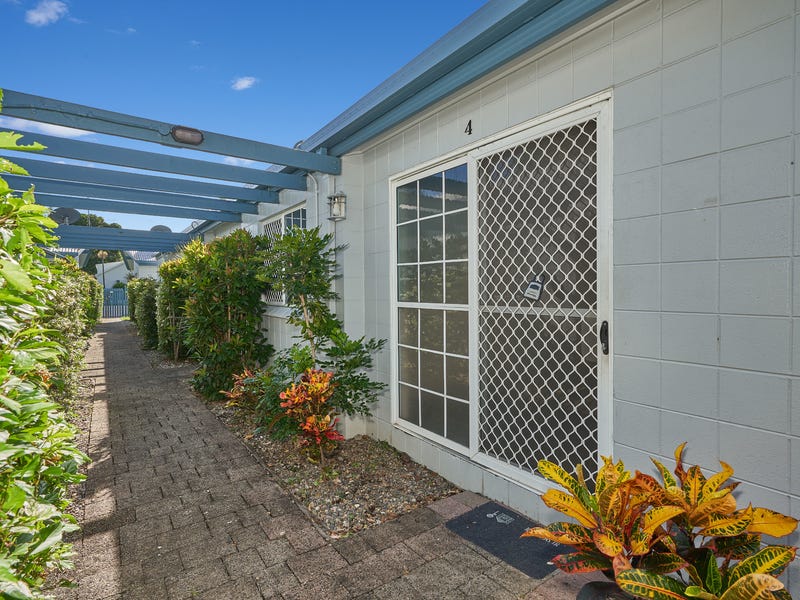 4 485 Mccoombe Street Mooroobool Qld 4870 Property Details