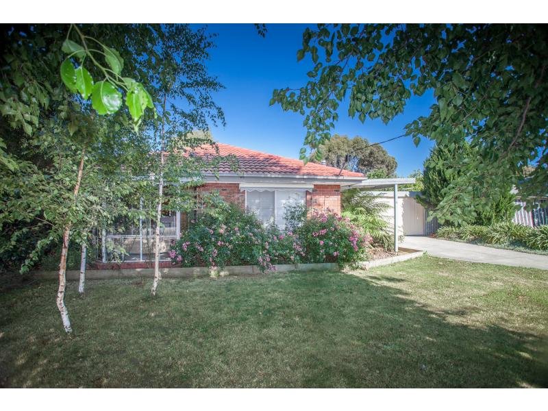 51 Frith Road, Gisborne, Vic 3437 Property Details