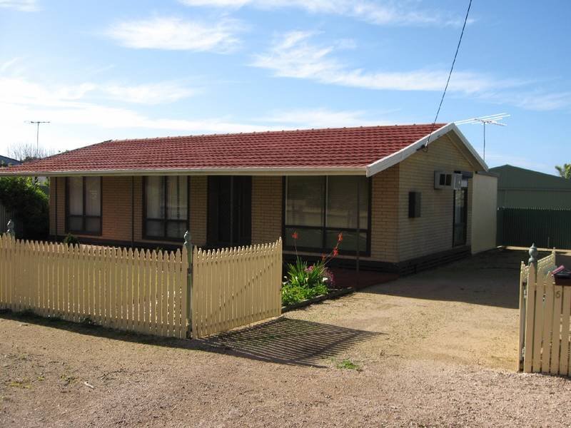 6 Bridge Road, Ardrossan, SA 5571 Property Details