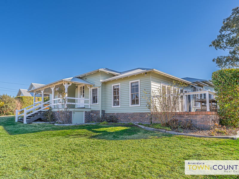 24 Faulkner Street, Armidale, NSW 2350 Property Details