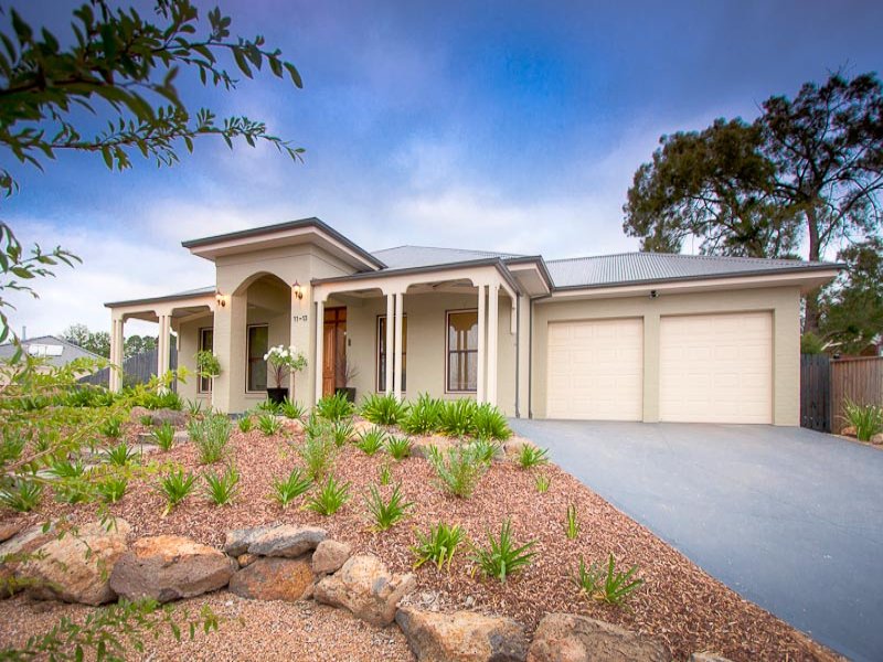 1113 Dumbarton Way, Gisborne, Vic 3437 Property Details